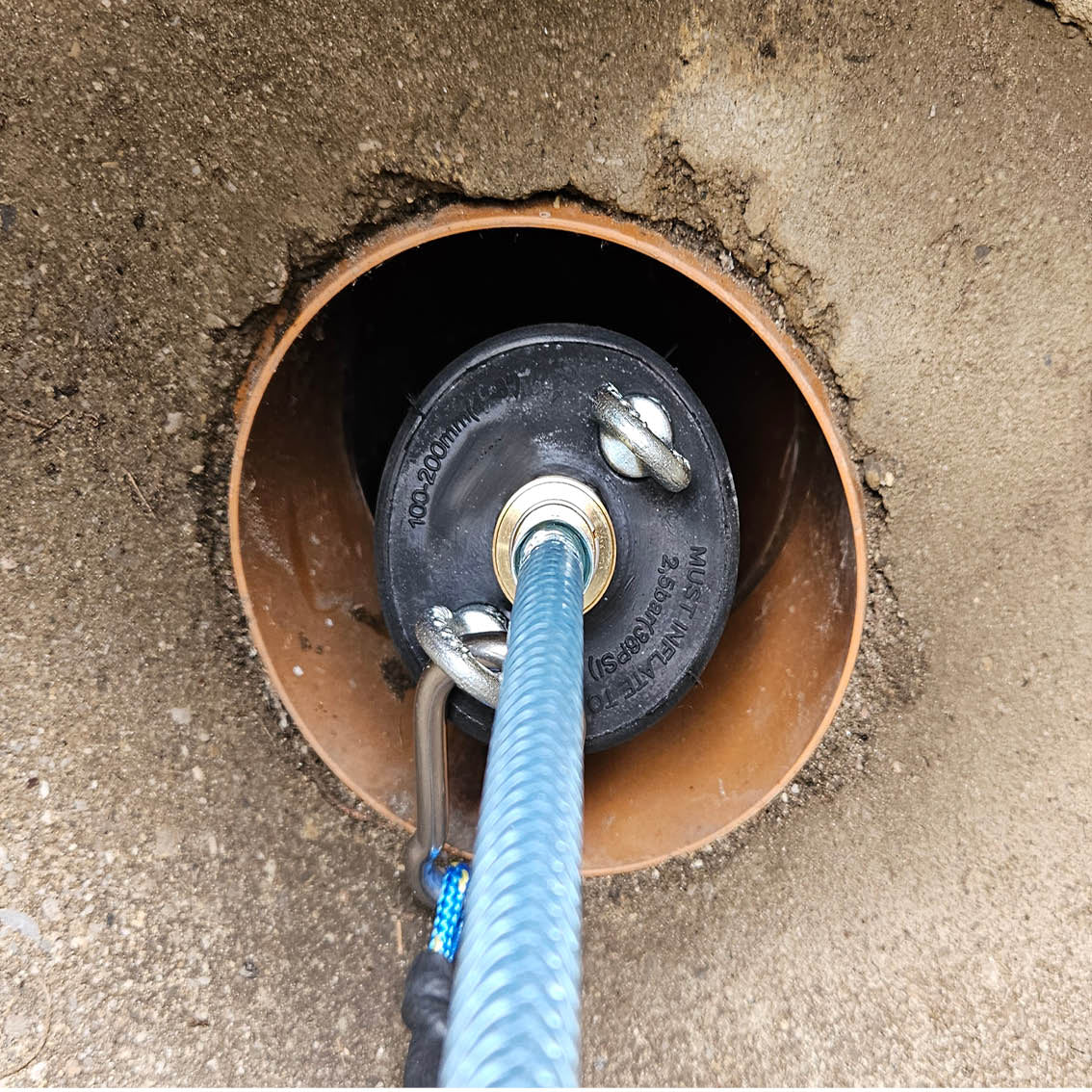 Pipe sealing bladder Plugy DN 100-200 (2,5 bar) with 1-5 m compressed-air hose